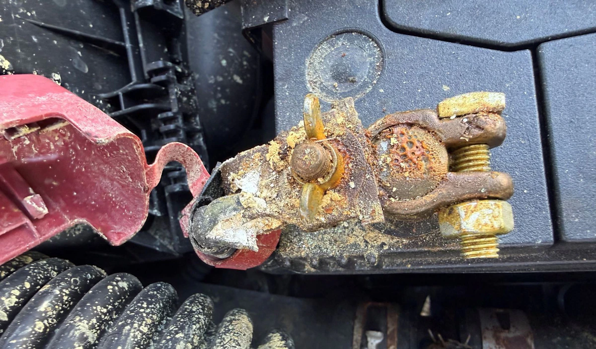Marks Mechanics in Townsville, often find corroded battery terminals when servicing vehicles. This is another warning sign to have your battery inspected.